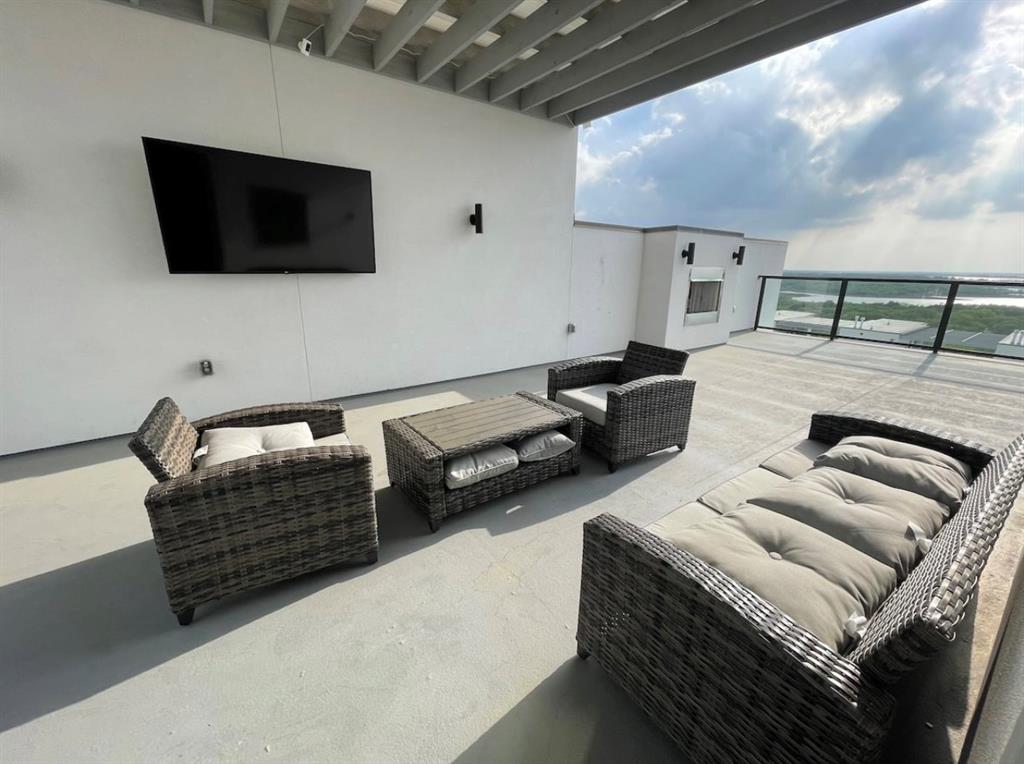 Westport Lakeview Villas - Residential