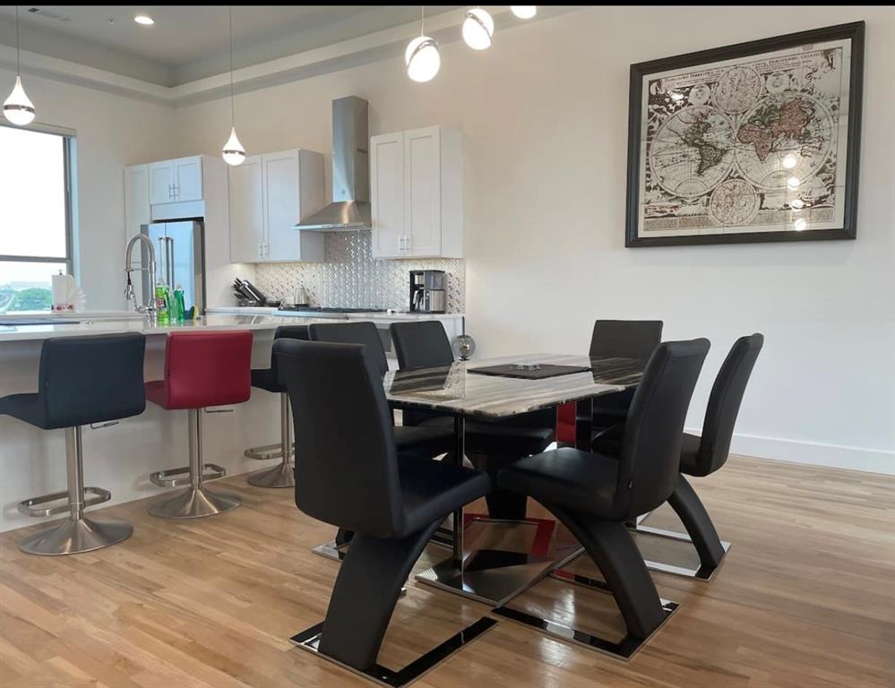 Westport Lakeview Villas - Residential