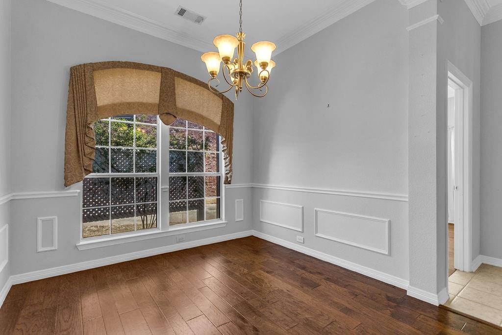 2500 La Paloma Lane