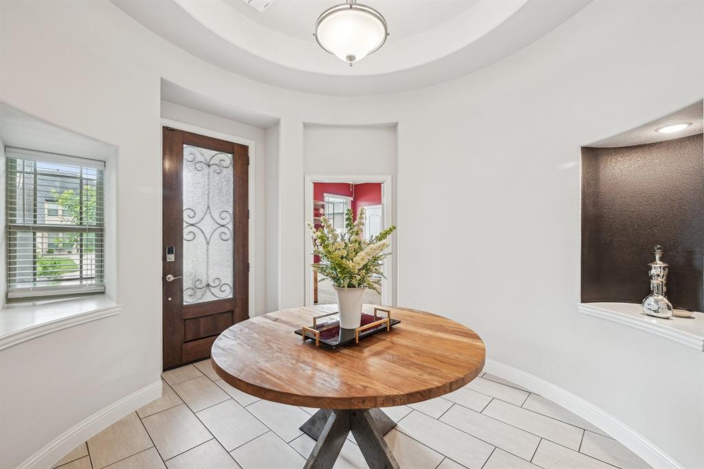 1512 Nighthawk Lane
