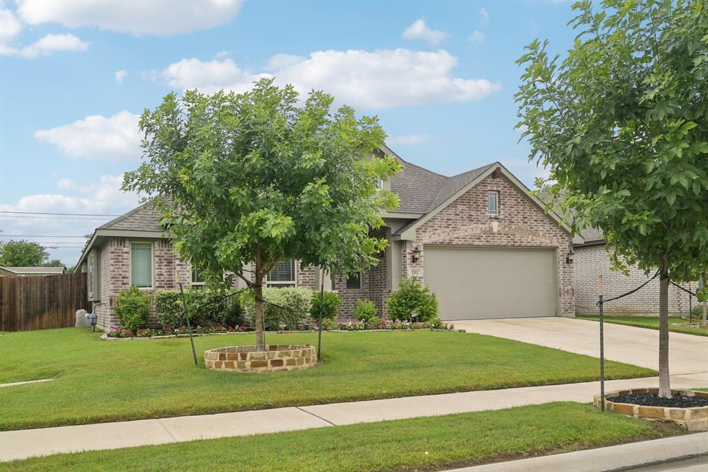 1512 Nighthawk Lane