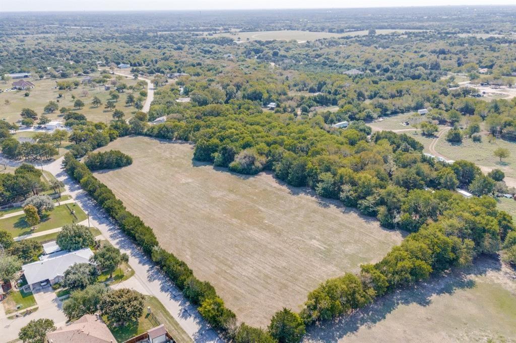 Photo 1 of 5 — 710 Windy Lane, Cedar Hill, TX 75104