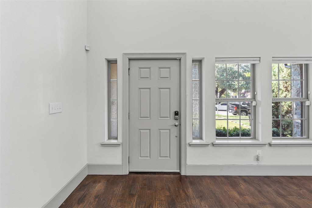 Country Club Heights - Residential Lease