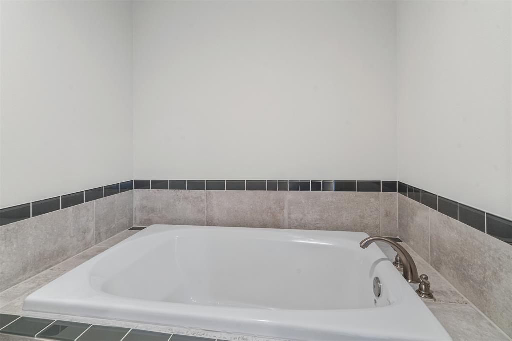 Country Club Heights - Residential Lease