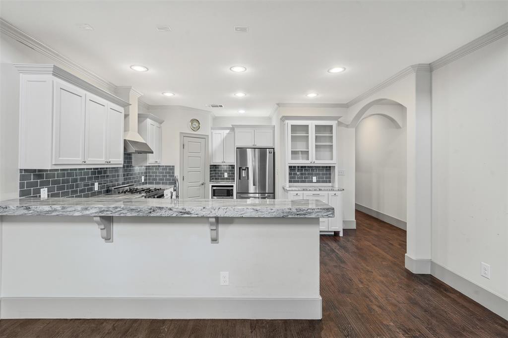 Country Club Heights - Residential Lease