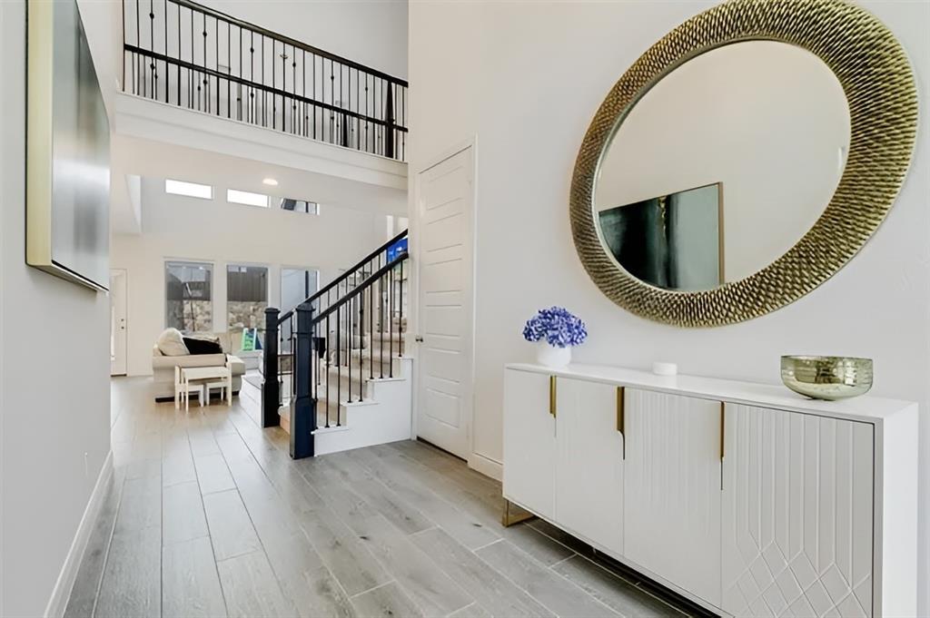 Devonshire Village 4c - Residential Lease