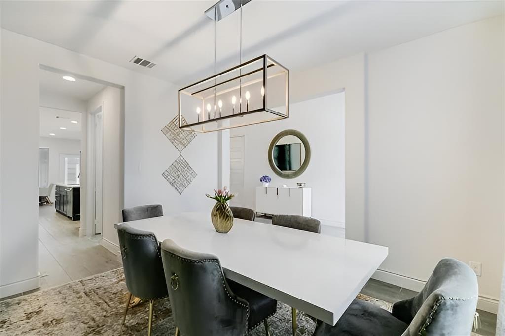 Devonshire Village 4c - Residential Lease