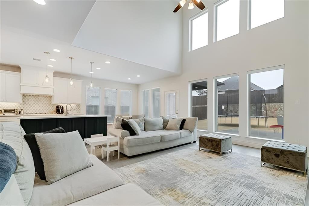 Devonshire Village 4c - Residential Lease