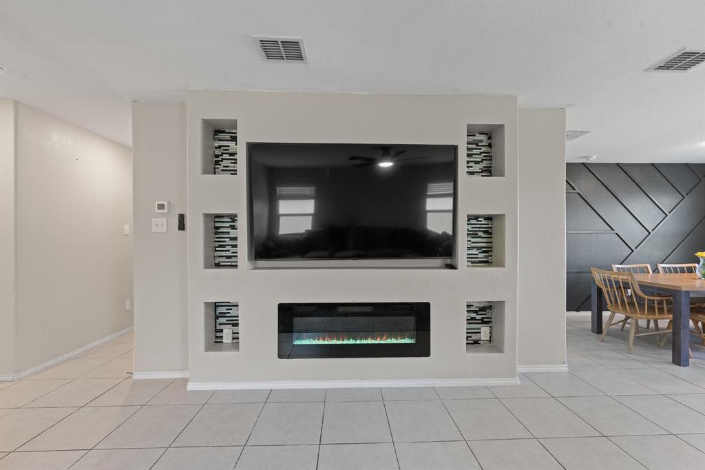 Primrose Xing Ph 5 - Residential