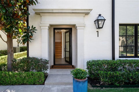 Tiny photo for 3449 Milton Avenue #1, University Park, TX 75205 (MLS # 21376210)