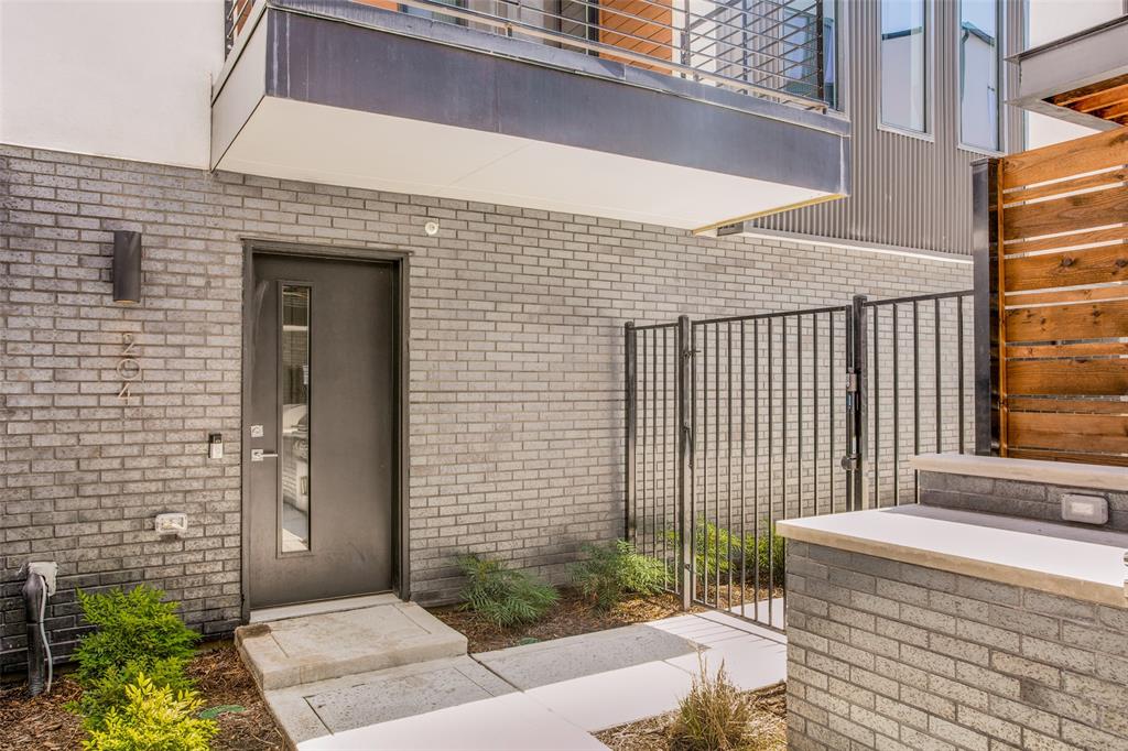 Alta Vista - Residential Lease