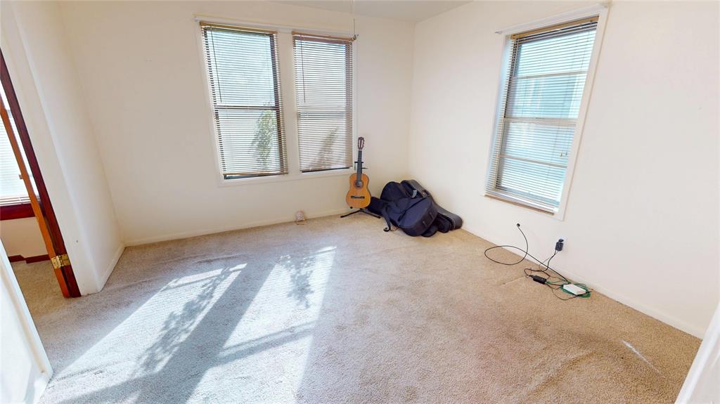 CROTHERS&WHITE - Residential