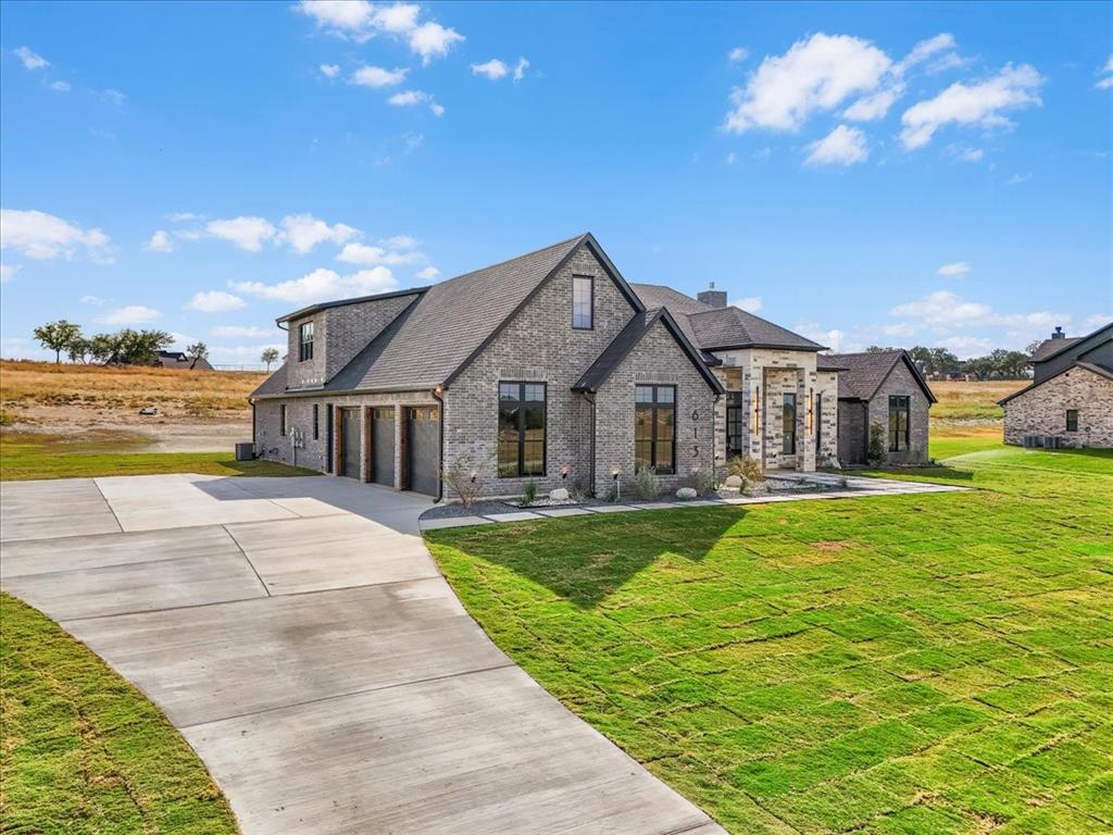 613 Hondo Crossing