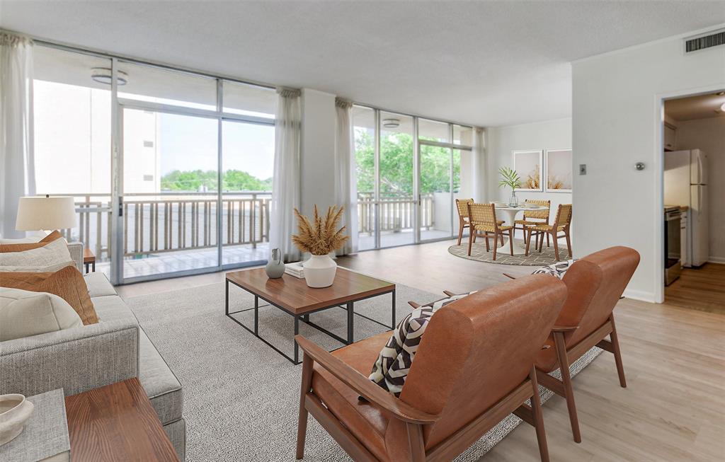 6211 W Northwest Highway 304