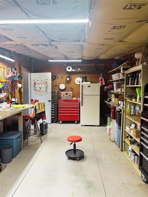 Hickory Shores - Residential