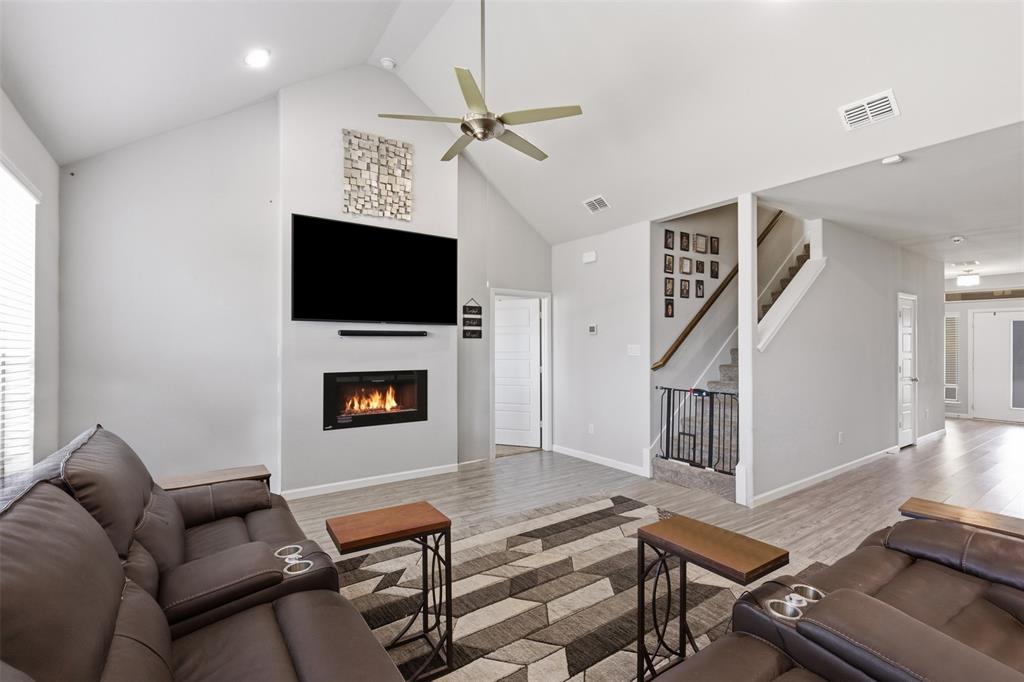 Prairie Rdg Ph 1 - Residential