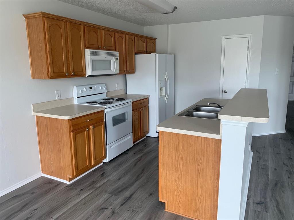 Eagles Nest At Westridge Ph 4 - Residential Lease