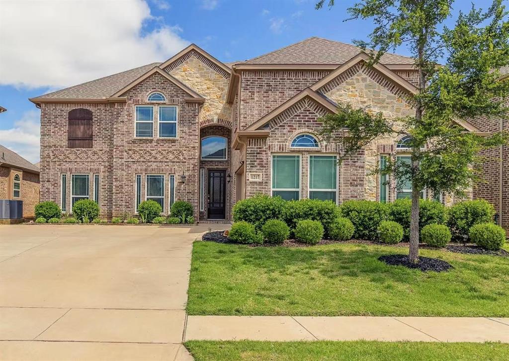 1217 hoyt Drive