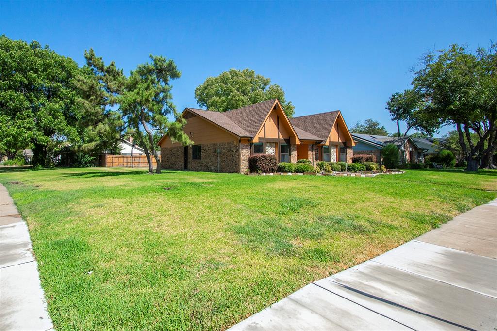 442 Valley Glen Drive