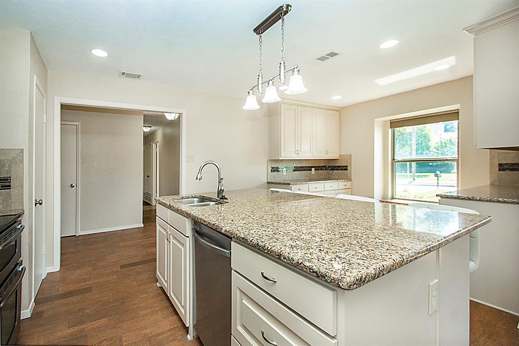 442 Valley Glen Drive