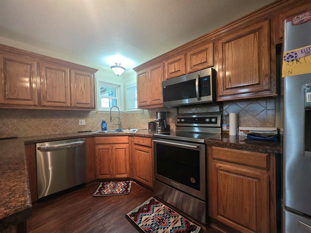 Crestline Heights - Residential