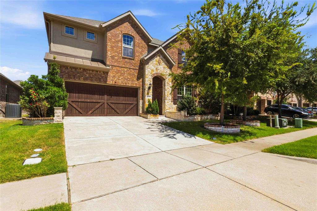 4121 Portola Drive