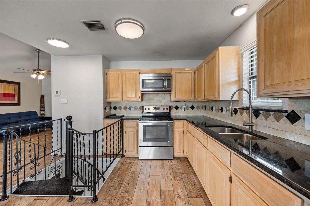 Canyon Creek III - Residential