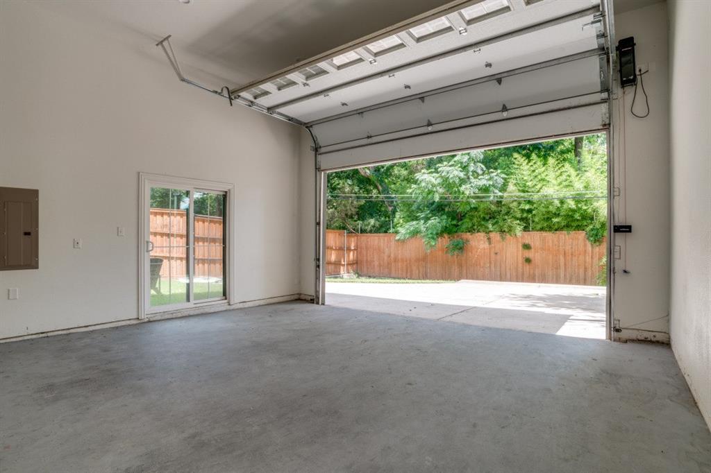 Mount Auburn - Residential