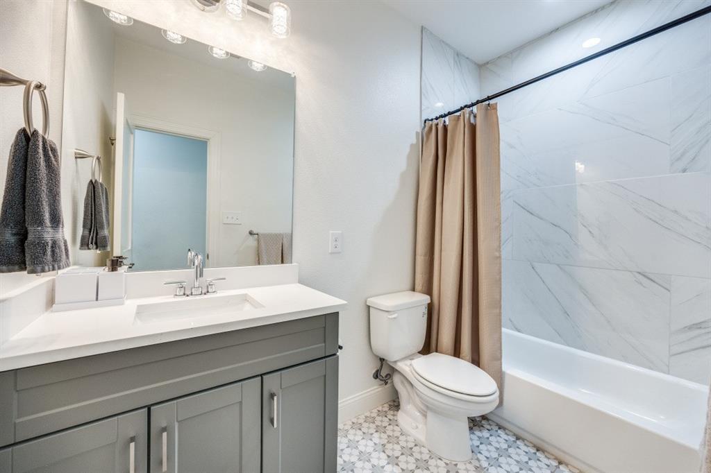 Mount Auburn - Residential