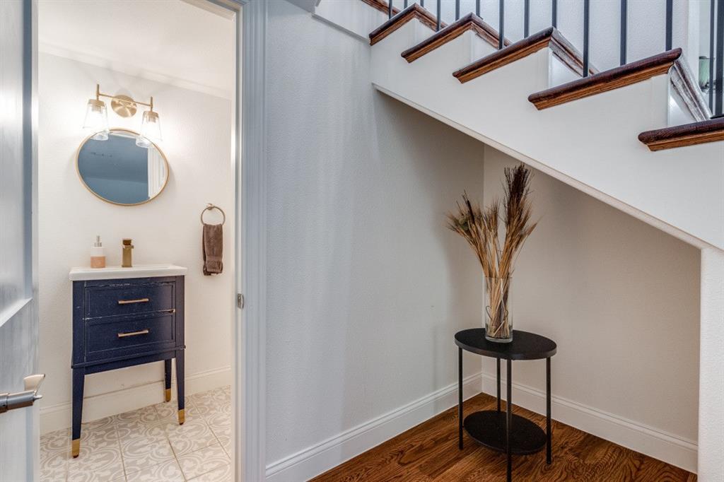 Mount Auburn - Residential