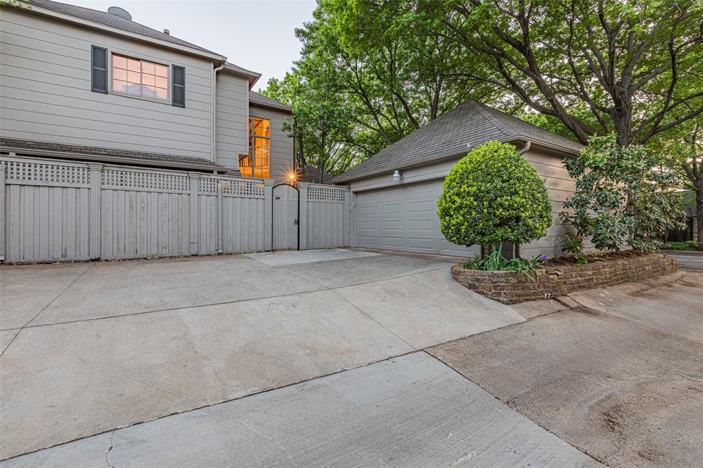 Caruth Hills 01 - Residential