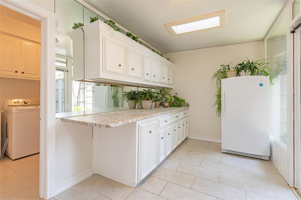 Caruth Hills 01 - Residential