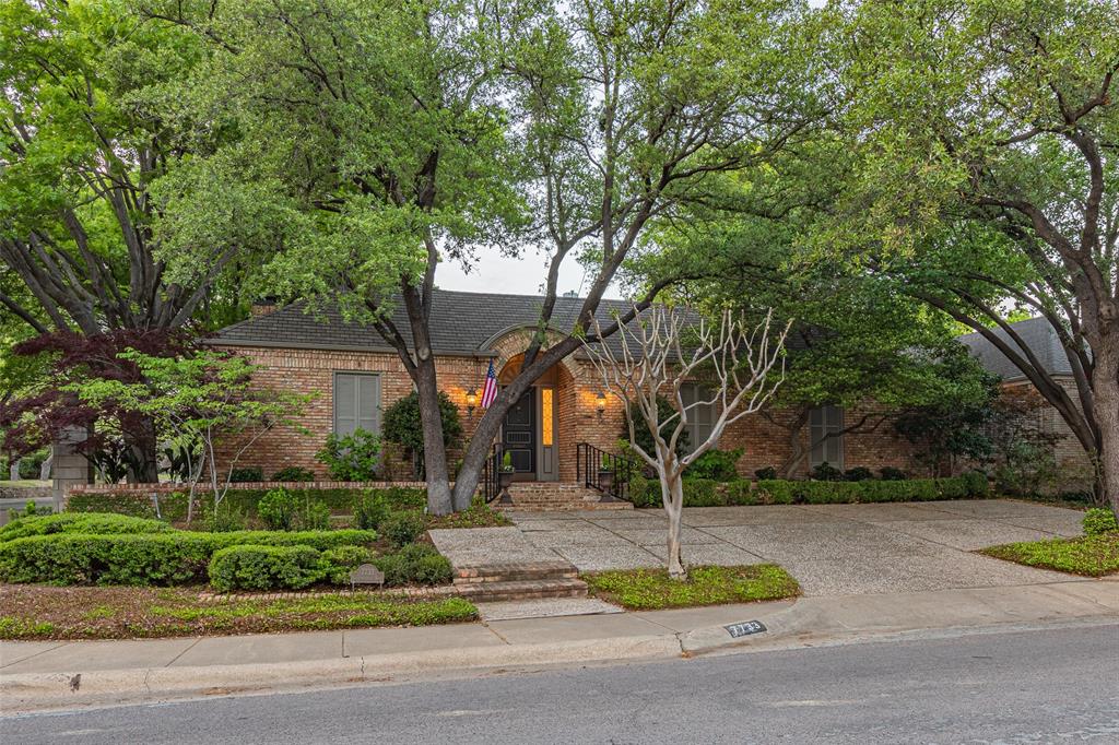 Caruth Hills 01 - Residential