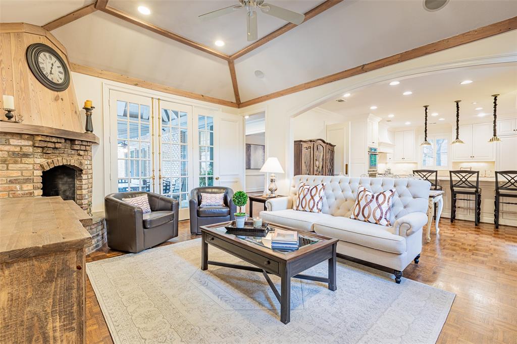 Caruth Hills 01 - Residential