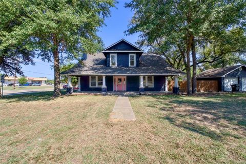 A home in Edgewood