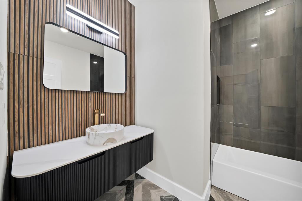 Canyon Creek III - Residential