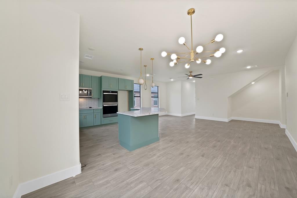 Canyon Creek III - Residential
