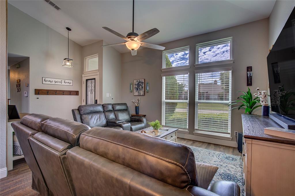 924 Jacksonhole Lane