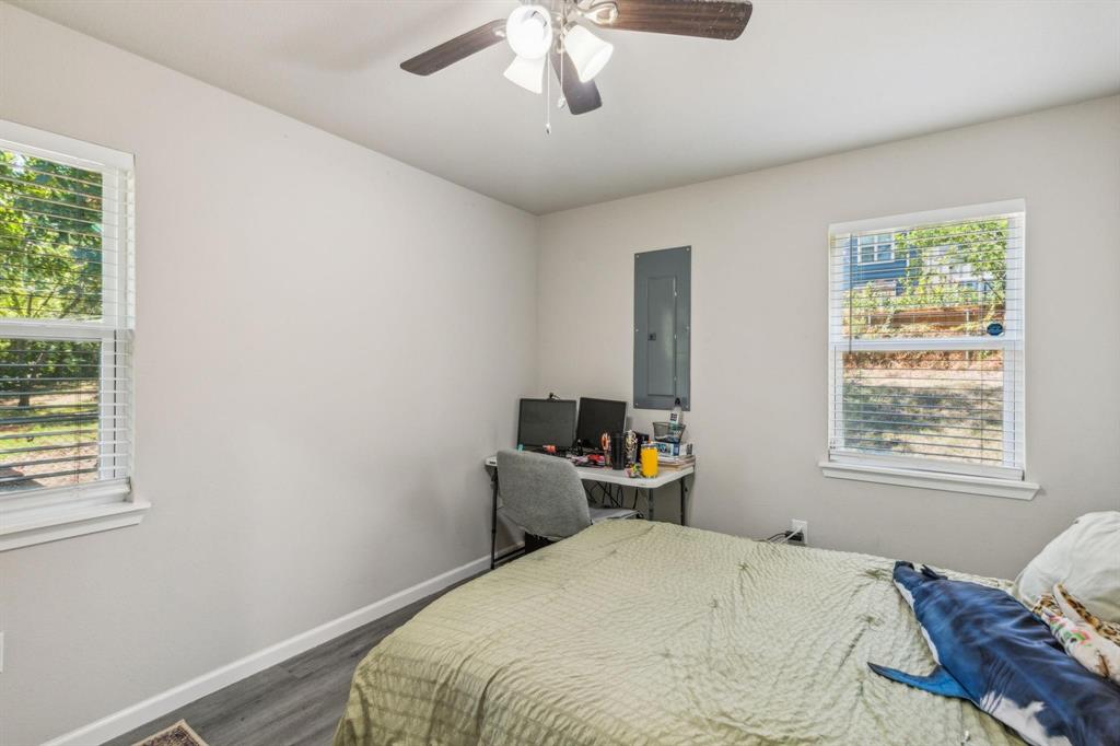 Sequoia Park Rev - Residential