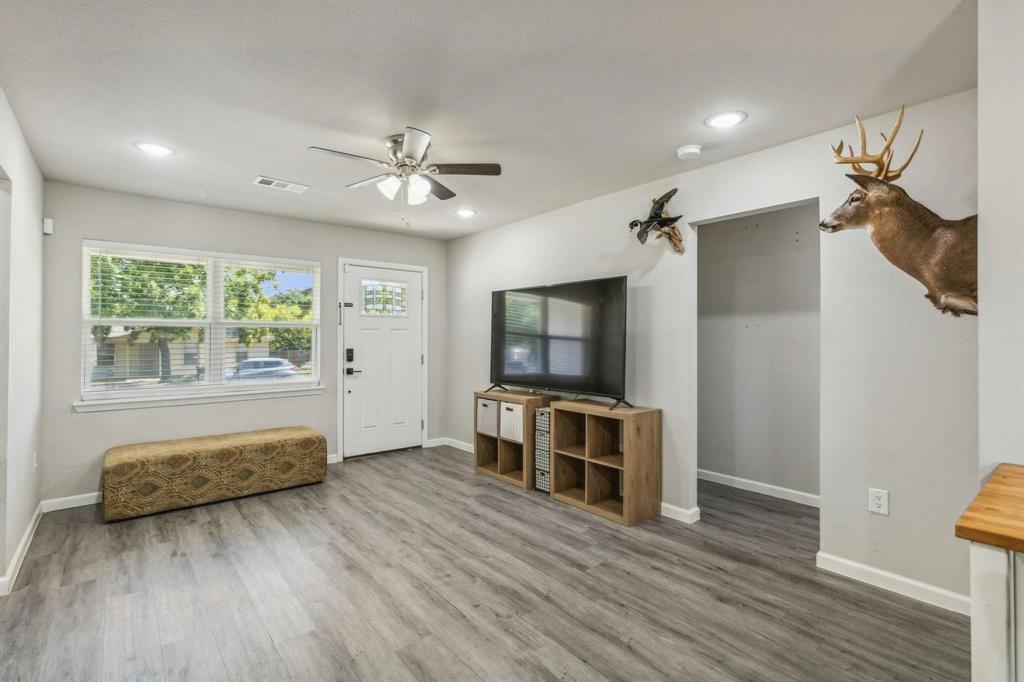 Sequoia Park Rev - Residential