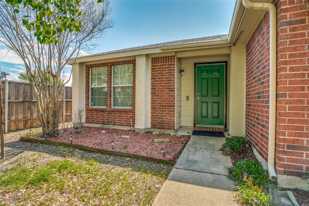 821 Oak Hollow Lane
