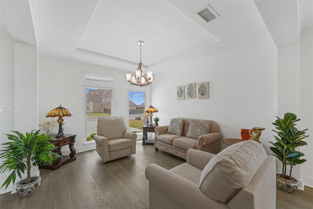 Broadmoor Estates - Residential