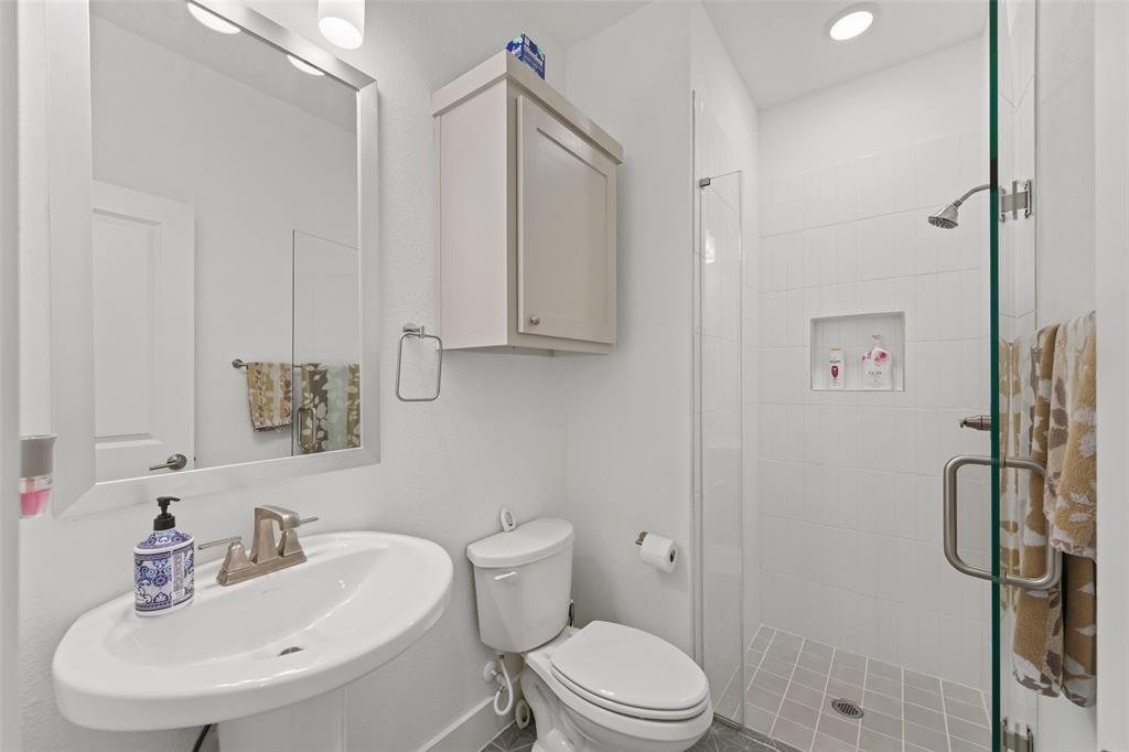 Broadmoor Estates - Residential