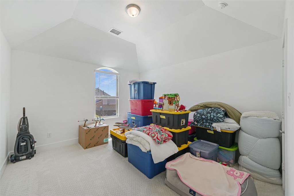 Broadmoor Estates - Residential