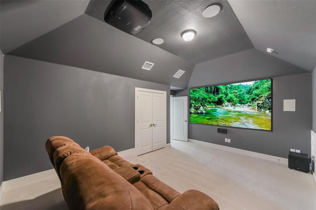 Broadmoor Estates - Residential