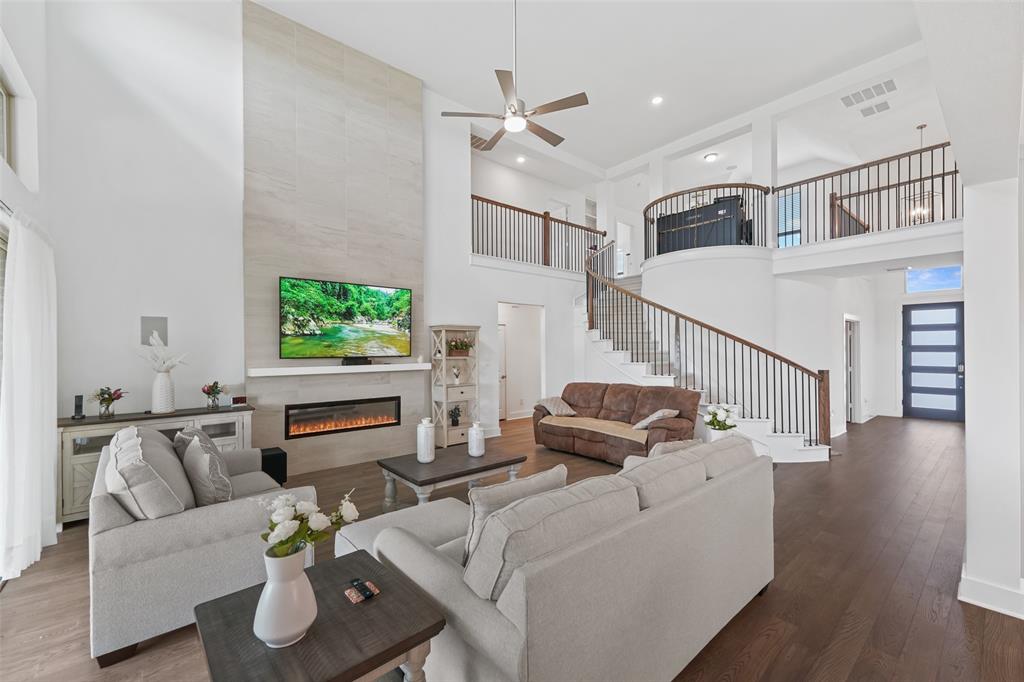 Broadmoor Estates - Residential