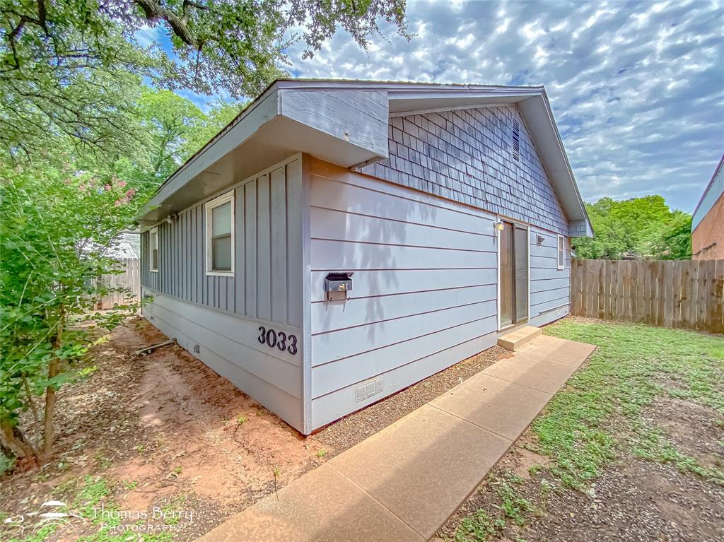3033 S 7th Street