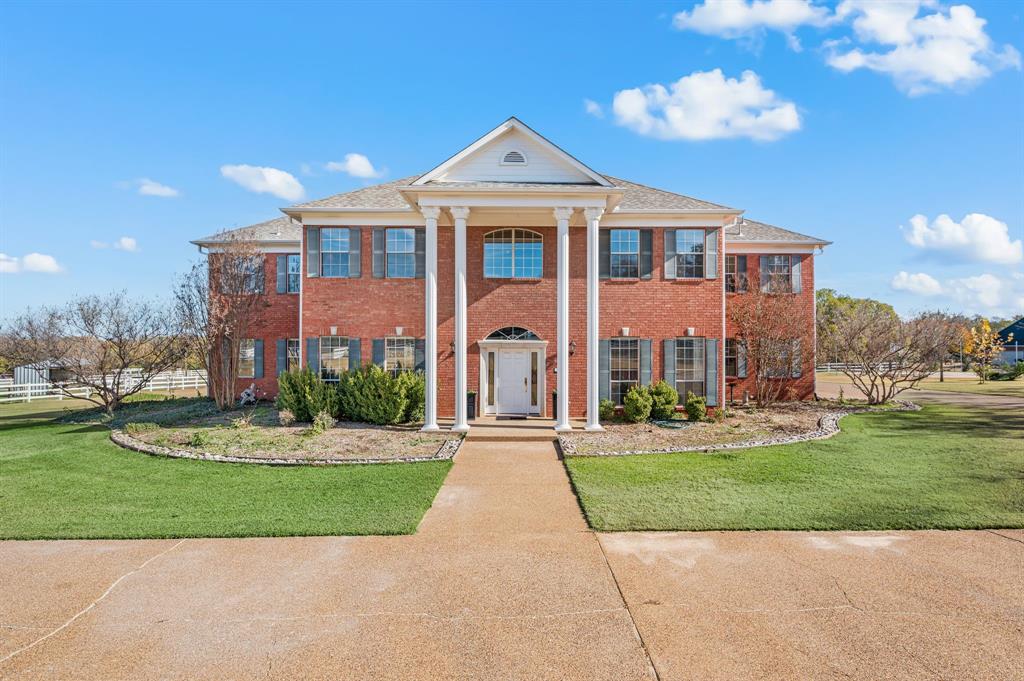 Dove Creek Estate - Residential