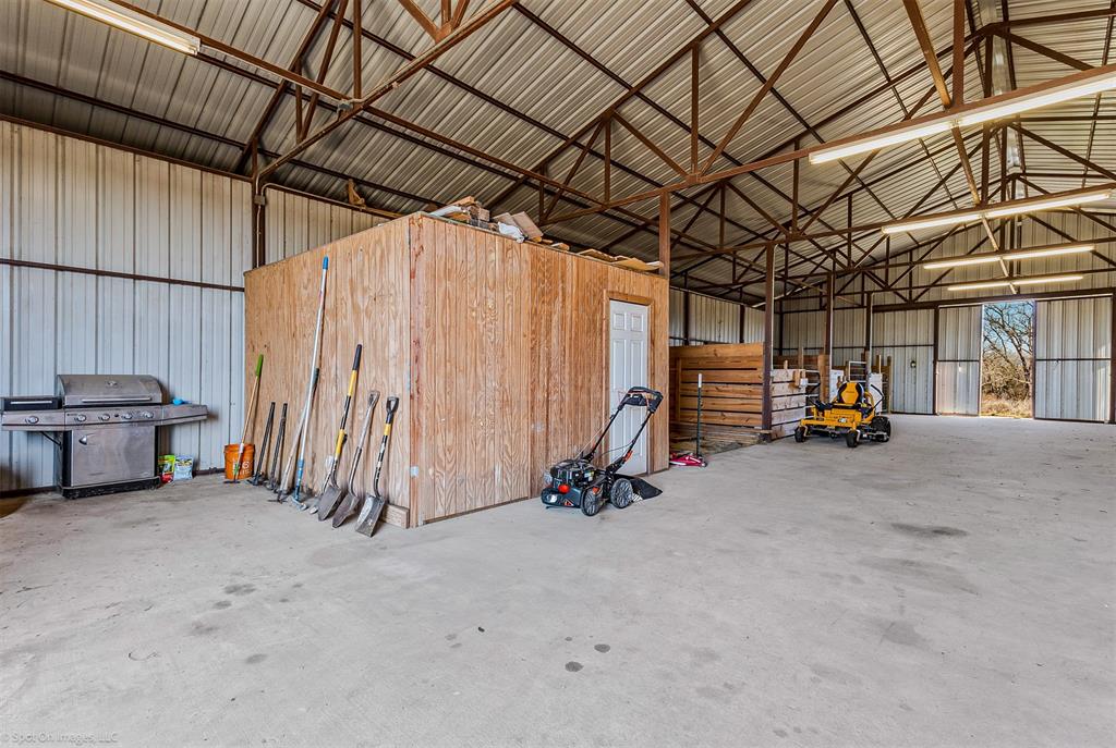 Hez Walters Survey - Land