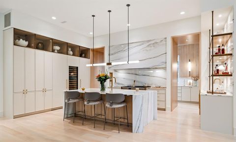 Tiny photo for 9102 Bluff Hollow Court, Dallas, TX 75220 (MLS # 20907196)